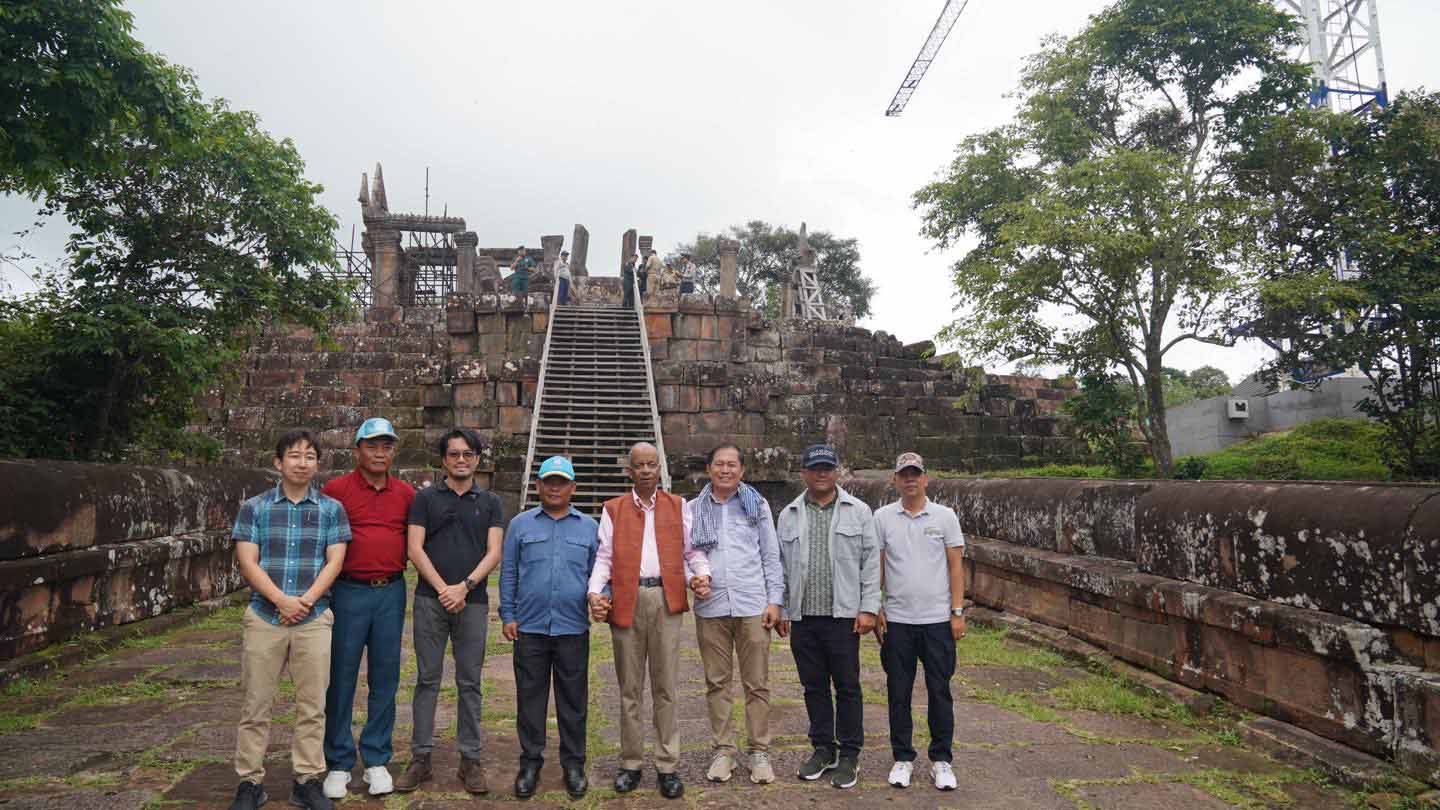 អាជ្ញាធរជាតិព្រះវិហារទទួលស្វាគមន៍ដំណើរទស្សនកិច្ចរបស់ឯកឧត្តម KHARE ATUL អគ្គលេខាធិការរងអង្គការសហប្រជាជាតិទស្សនាប្រាសាទព្រះវិហារ