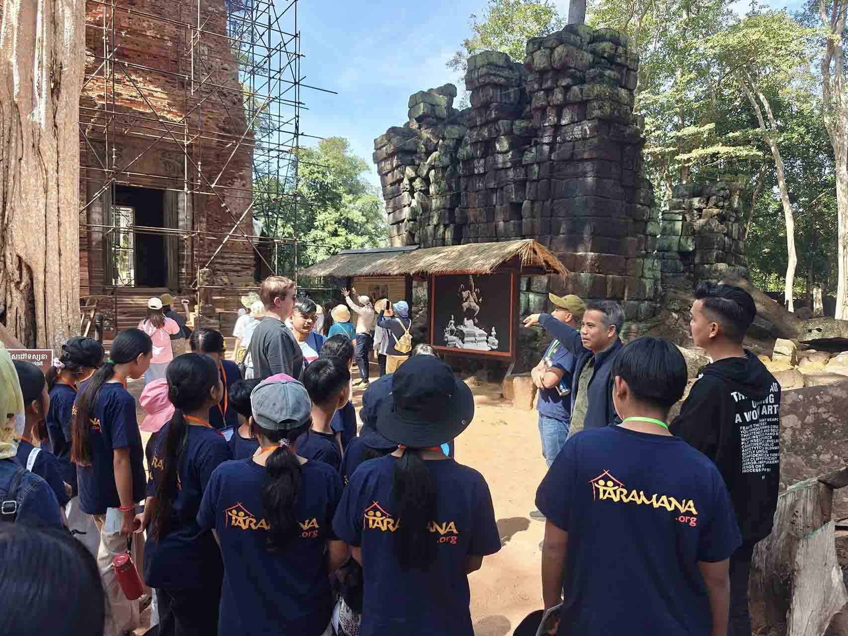 ដំណើរចុះកម្មសិក្សារបស់សិស្សានុសិស្សសាលា Taramana នៅរមណីយដ្ឋានប្រាសាទកោះកេរ