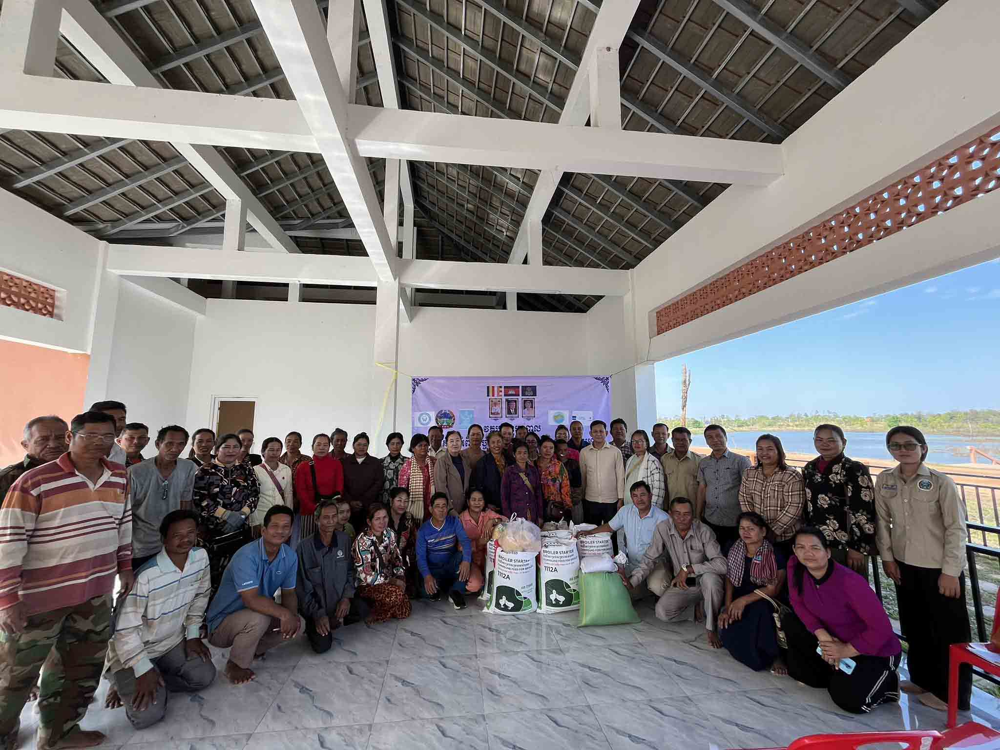 អាជ្ញាធរជាតិព្រះវិហារ សម្របសម្រួលរៀបចំកិច្ចវគ្គបណ្តុះបណ្តាលស្តីពីបច្ចេកទេសផលិតចំណីមាន់ របស់គម្រោងស្តារវិស័យទេសចរណ៍សហគមន៍បន្ទាប់ពីវិបត្តិកូវីដ១៩ នៅក្នុងភូមិធម្មជាតិ