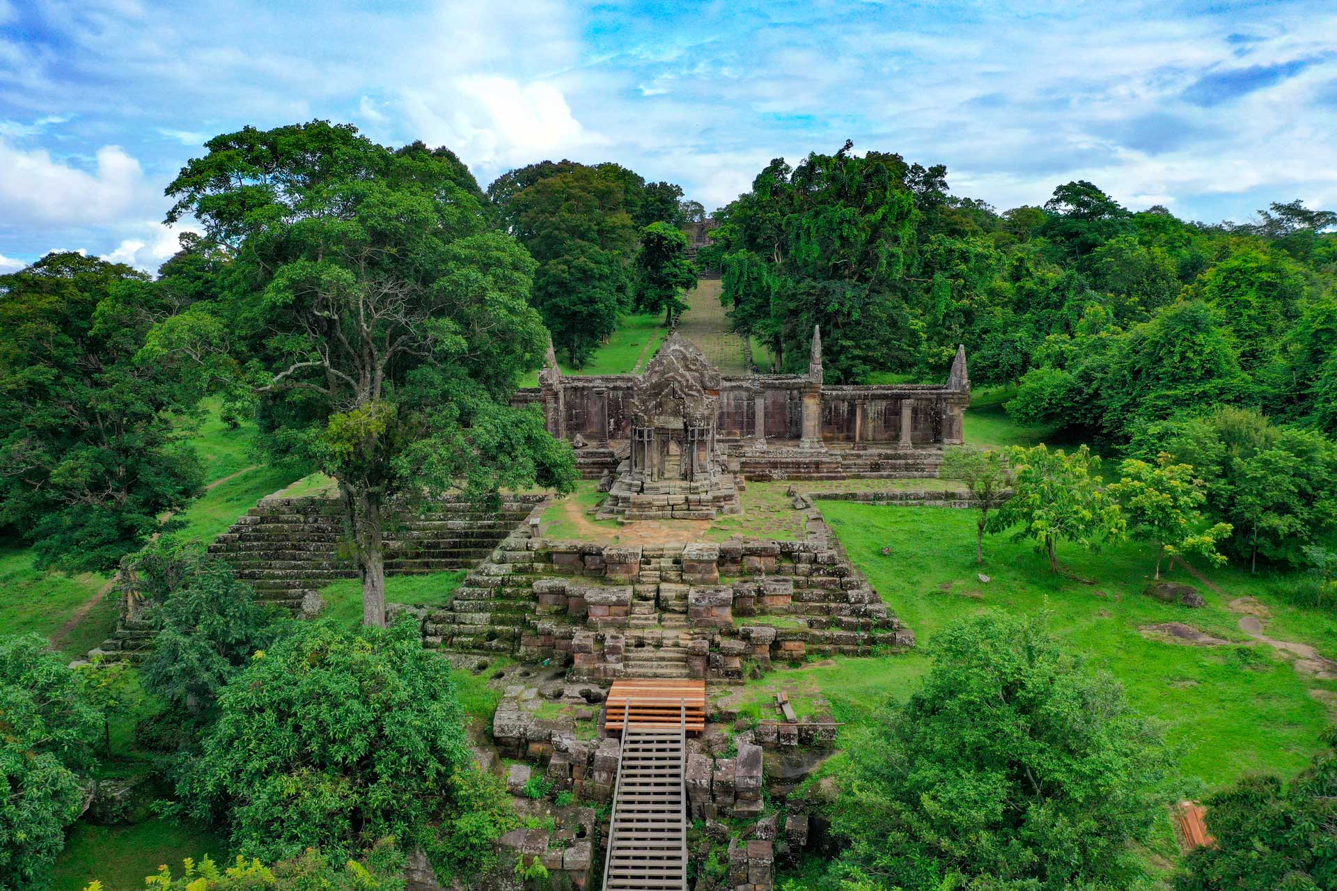GOPURA IV - National Authority For Preahvihear